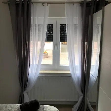 Exklusive Moderne 2 Zi. Wohnung In Ruhiger Lage Rastatt Exterior photo