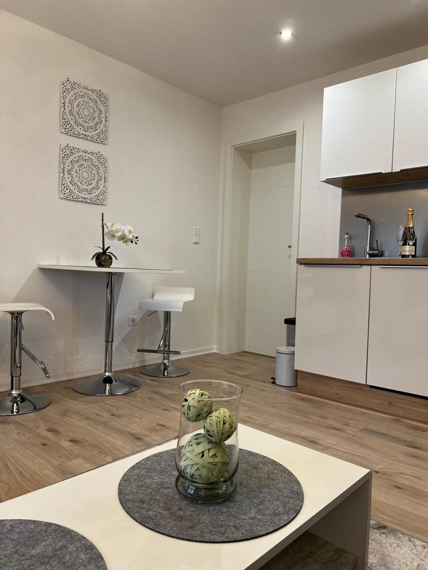 Exklusive Moderne 2 Zi. In Ruhiger Lage * Rastatt